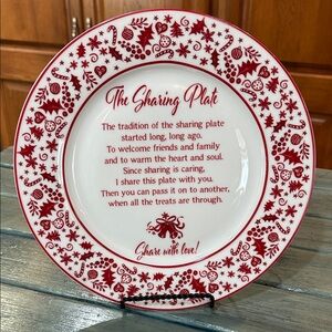 The Mistletoe Decorative Glass Holiday Christmas Sharing Plate